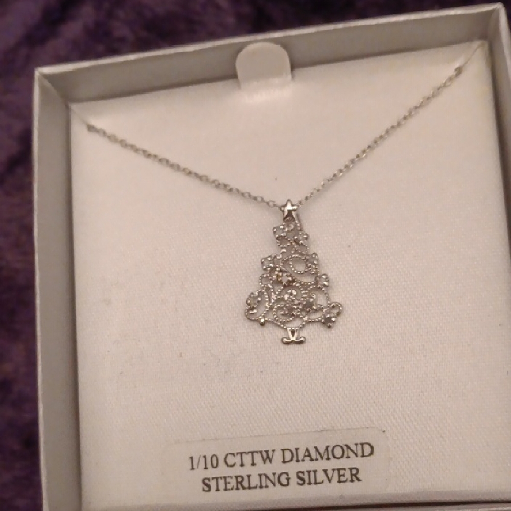 Sterling Silver Diamond Necklace